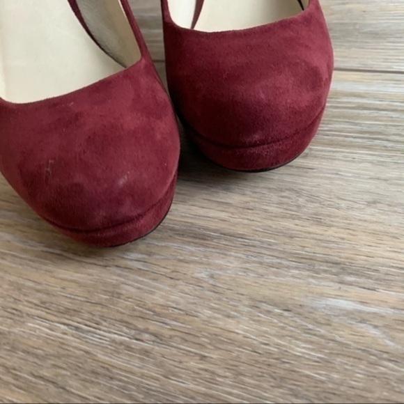 Michael Kors York Suede Pumps - Picture 5 of 8